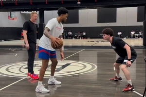 76人直播_NBA76人直播_76人在线观看
